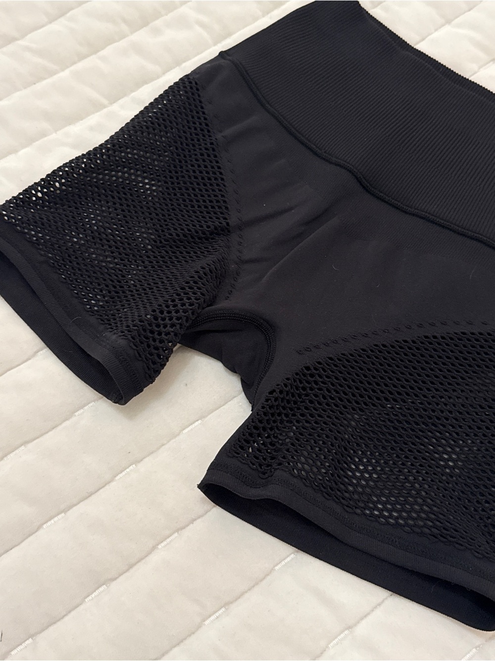 ALO Black High-Waist Mesh Panel Women's Bike Shorts